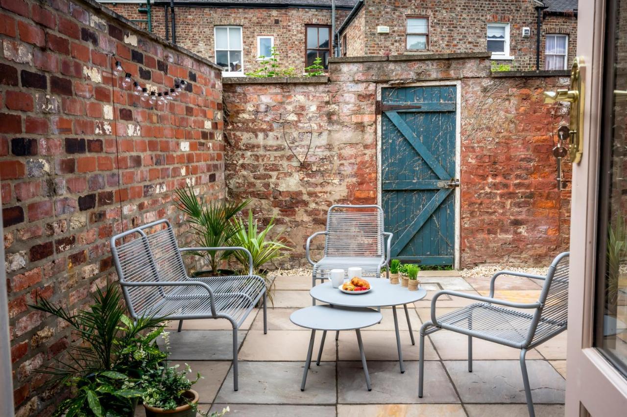 8 Kyme Street Villa York Bagian luar foto